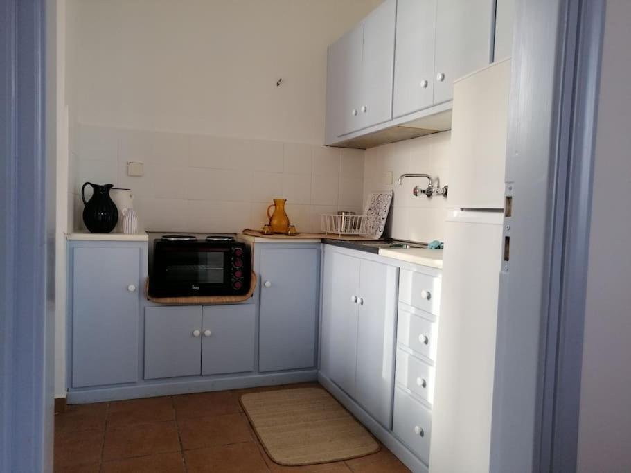 Aegina Port Apt 2-Διαμέρισμα Στο Λιμάνι Της Αίγινας 2 מראה חיצוני תמונה