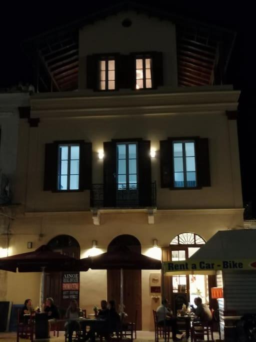 Aegina Port Apt 2-Διαμέρισμα Στο Λιμάνι Της Αίγινας 2 מראה חיצוני תמונה